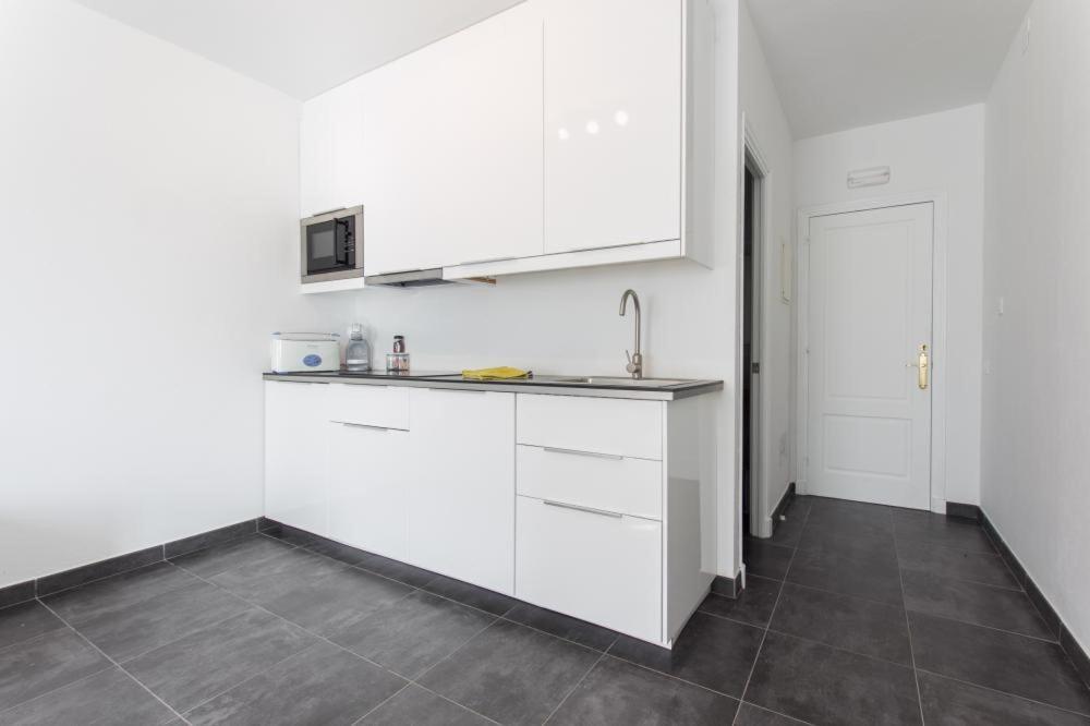 Apartamentos Gama 칼라 갈다나 외부 사진